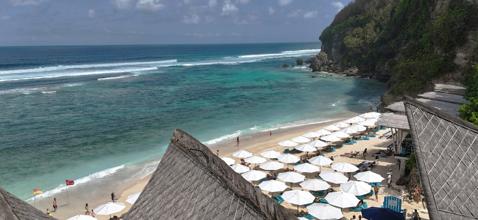 connor-rNklkklOpCA-unsplash-1