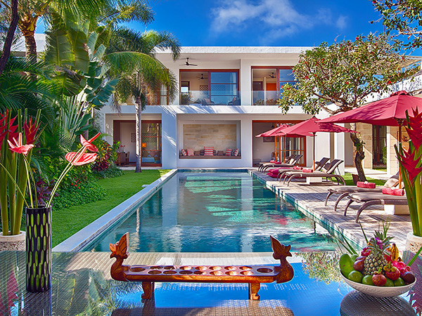 Book Villa Casa Brio Seminyak: 5-Bedroom Private Villa in Bali