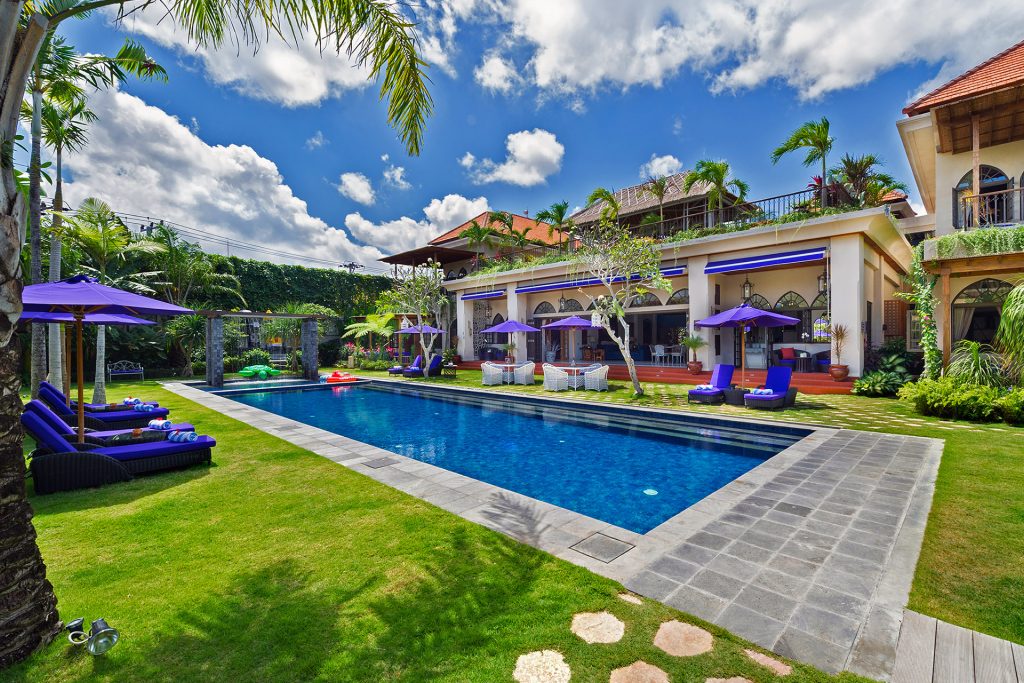 Book Villa Sayang d'Amour Seminyak - 6 Bedroom Luxury Villas in Bali