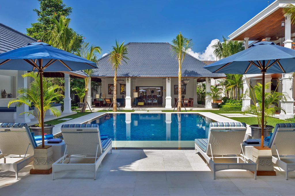 Book Villa Windu Asri Seminyak - 6 Bedroom Luxury Villa in Bali
