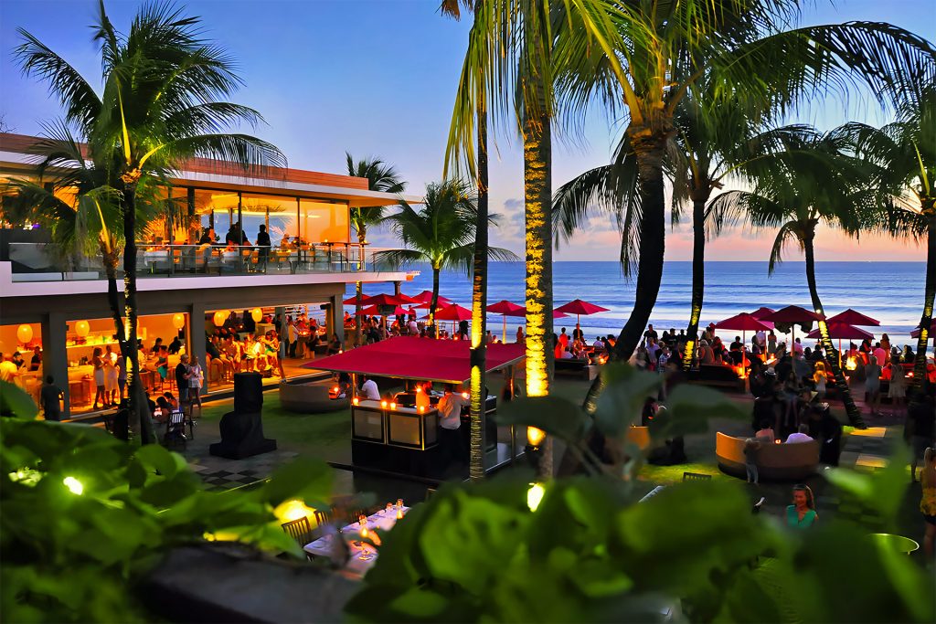 Seminyak Best Beach Clubs - KuDeTa Beach Clunh,
