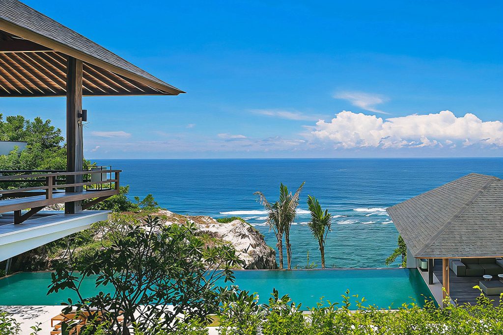 Staying in Uluwatu: The Complete Villa Guide